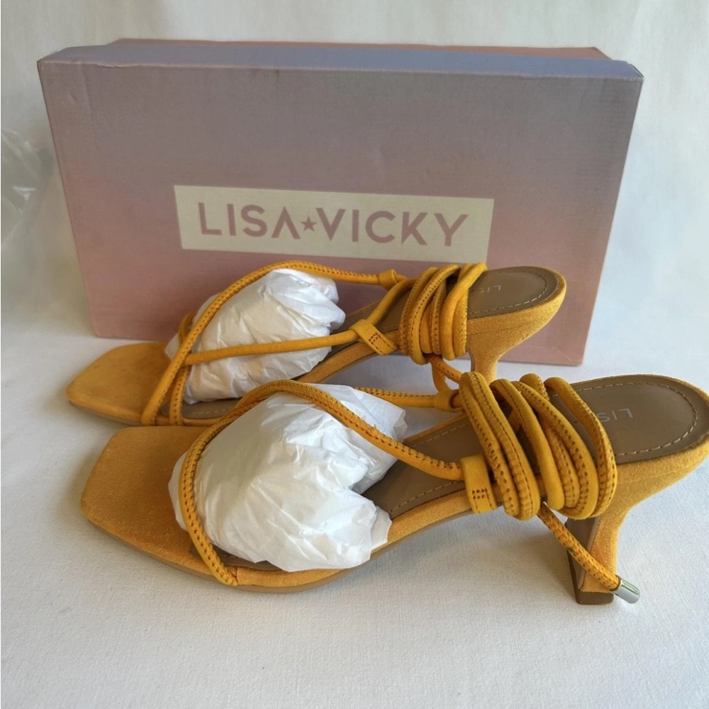 Lisa Vicky Sandals - Picture 6 of 8